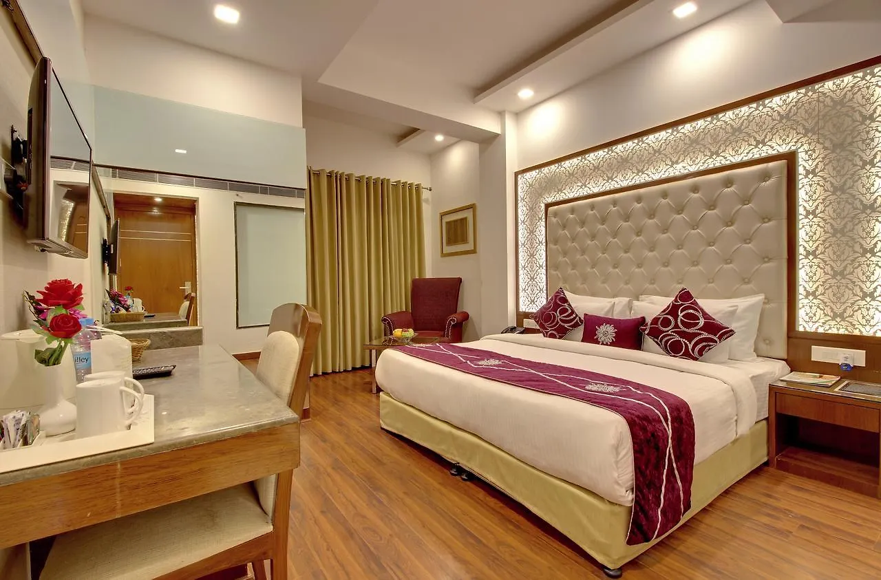 Hotel Swaran Palace Delhi  Delhi (National Capital Territory of India)