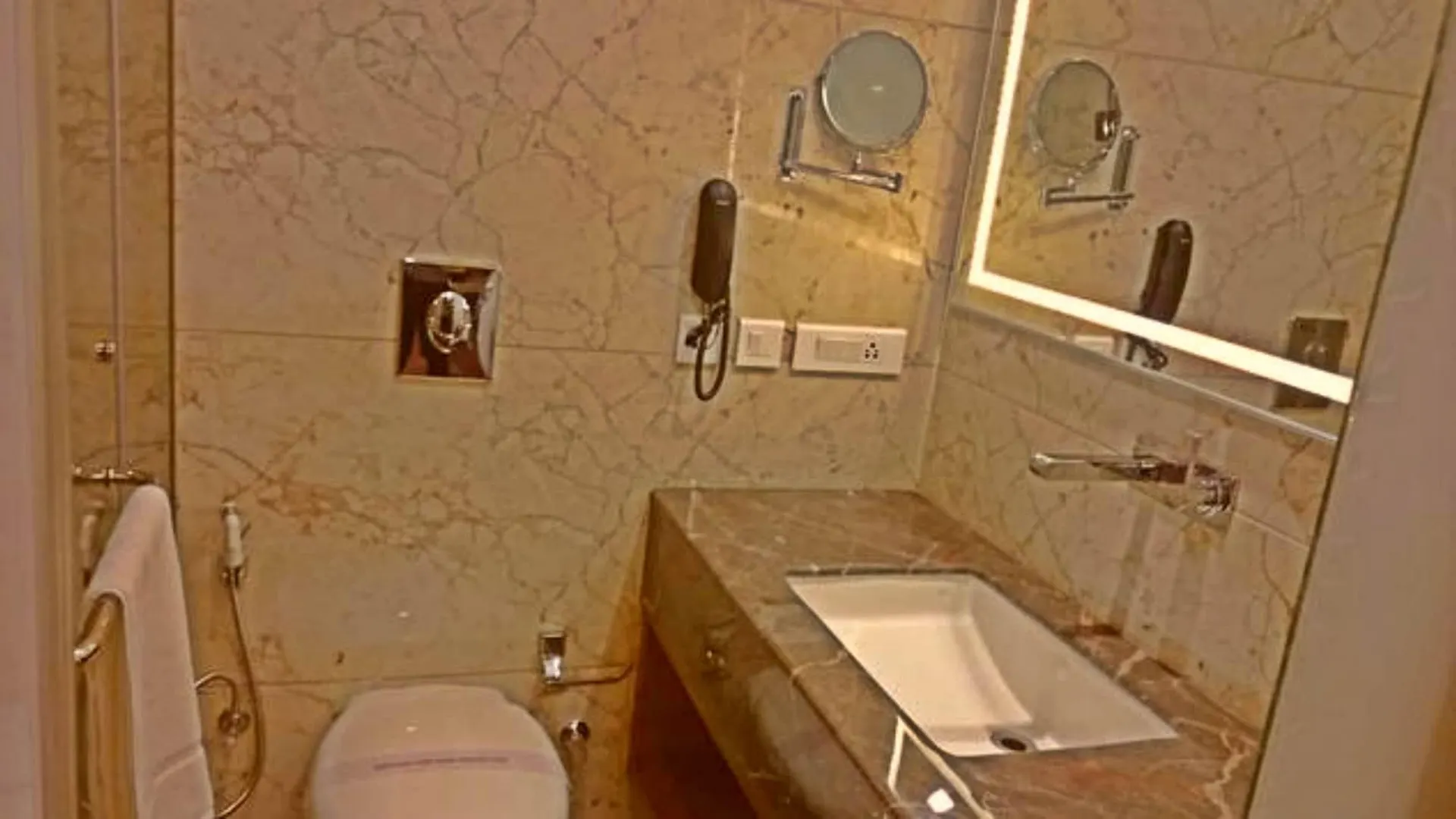 Hotel Swaran Palace Delhi