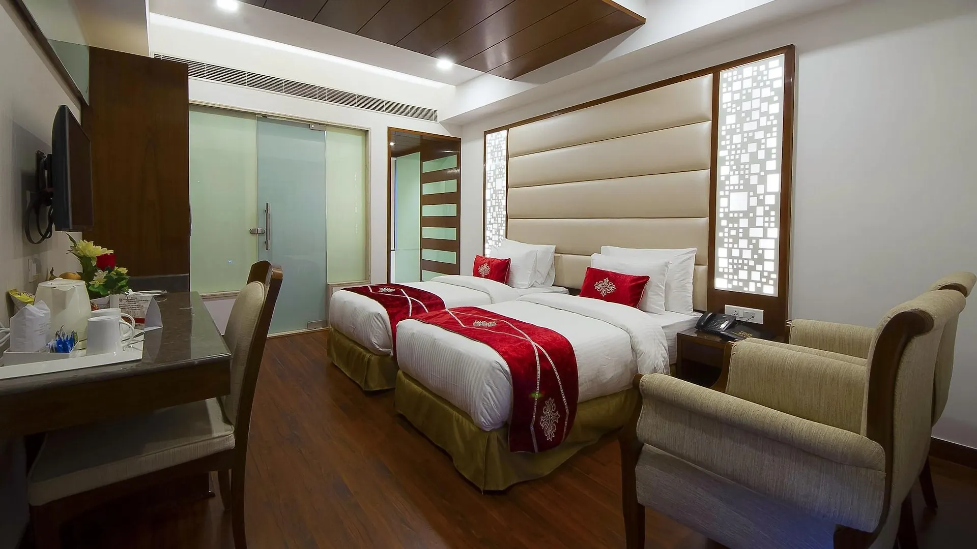Hotel Swaran Palace Delhi   Delhi (National Capital Territory of India)