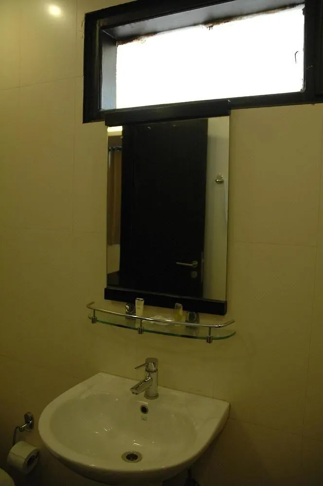 Hotel Swaran Palace Delhi
