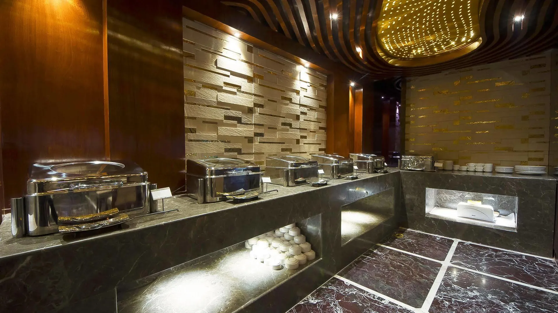 Hotel Swaran Palace Delhi  Delhi (National Capital Territory of India)
