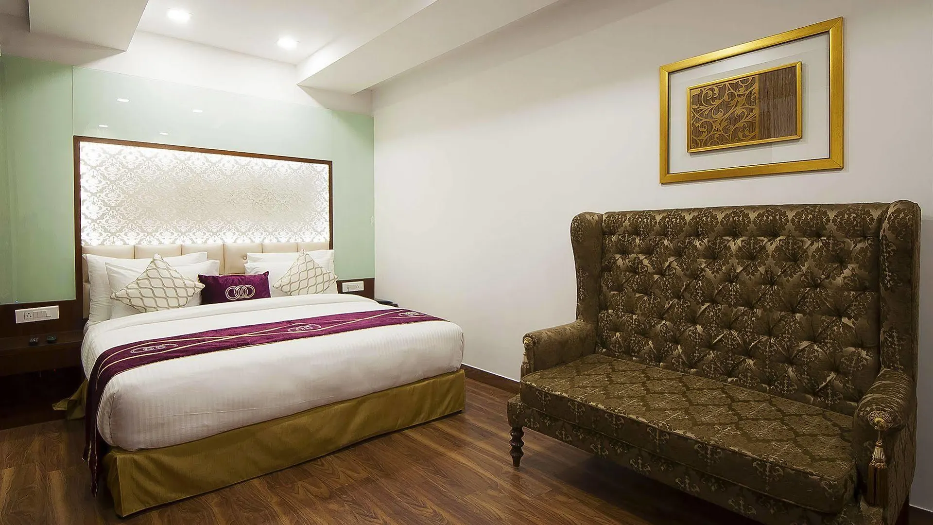 Hotel Swaran Palace Delhi