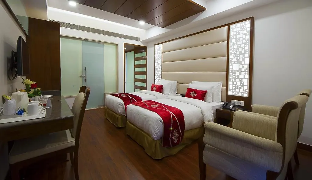Hotel Swaran Palace Delhi